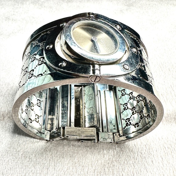Gucci Silver Tone GG Cutout Cuff Watch Bracelet
